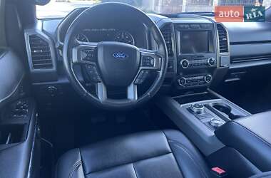 Позашляховик / Кросовер Ford Expedition 2019 в 
