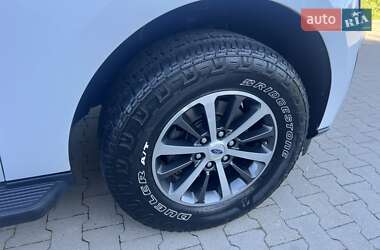 Позашляховик / Кросовер Ford Expedition 2019 в 