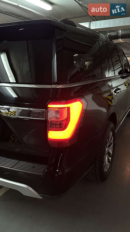 Позашляховик / Кросовер Ford Expedition 2018 в Дніпрі