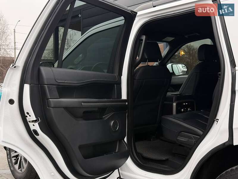 Позашляховик / Кросовер Ford Expedition 2019 в Рівному