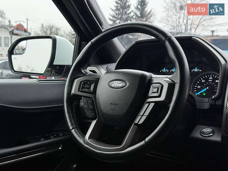Позашляховик / Кросовер Ford Expedition 2019 в Рівному