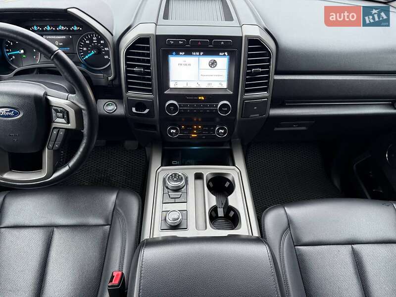 Позашляховик / Кросовер Ford Expedition 2019 в Рівному