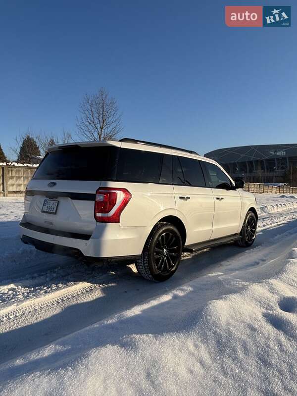 Позашляховик / Кросовер Ford Expedition 2018 в Львові