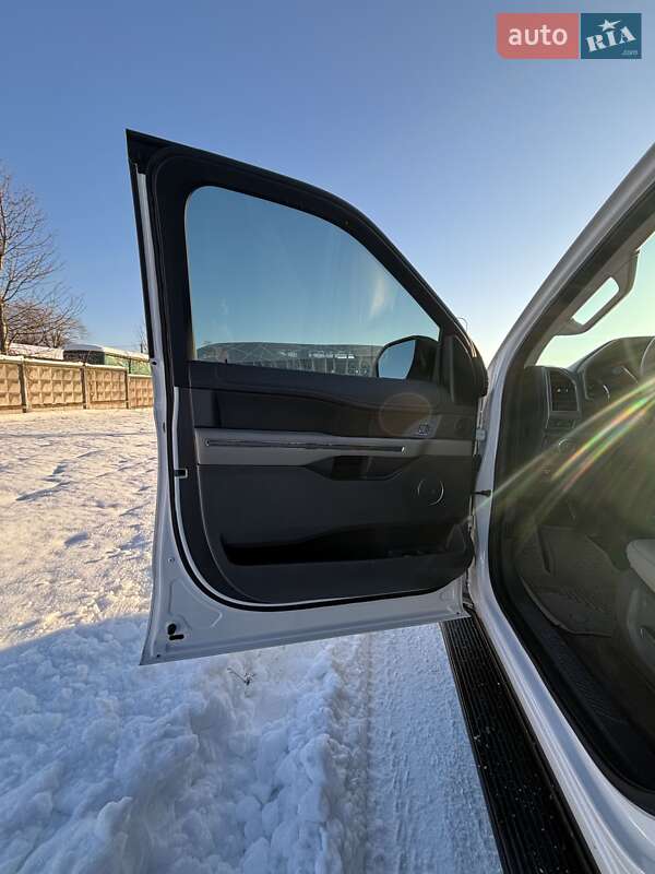 Позашляховик / Кросовер Ford Expedition 2018 в Львові