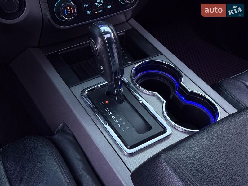 Позашляховик / Кросовер Ford Expedition 2017 в Одесі