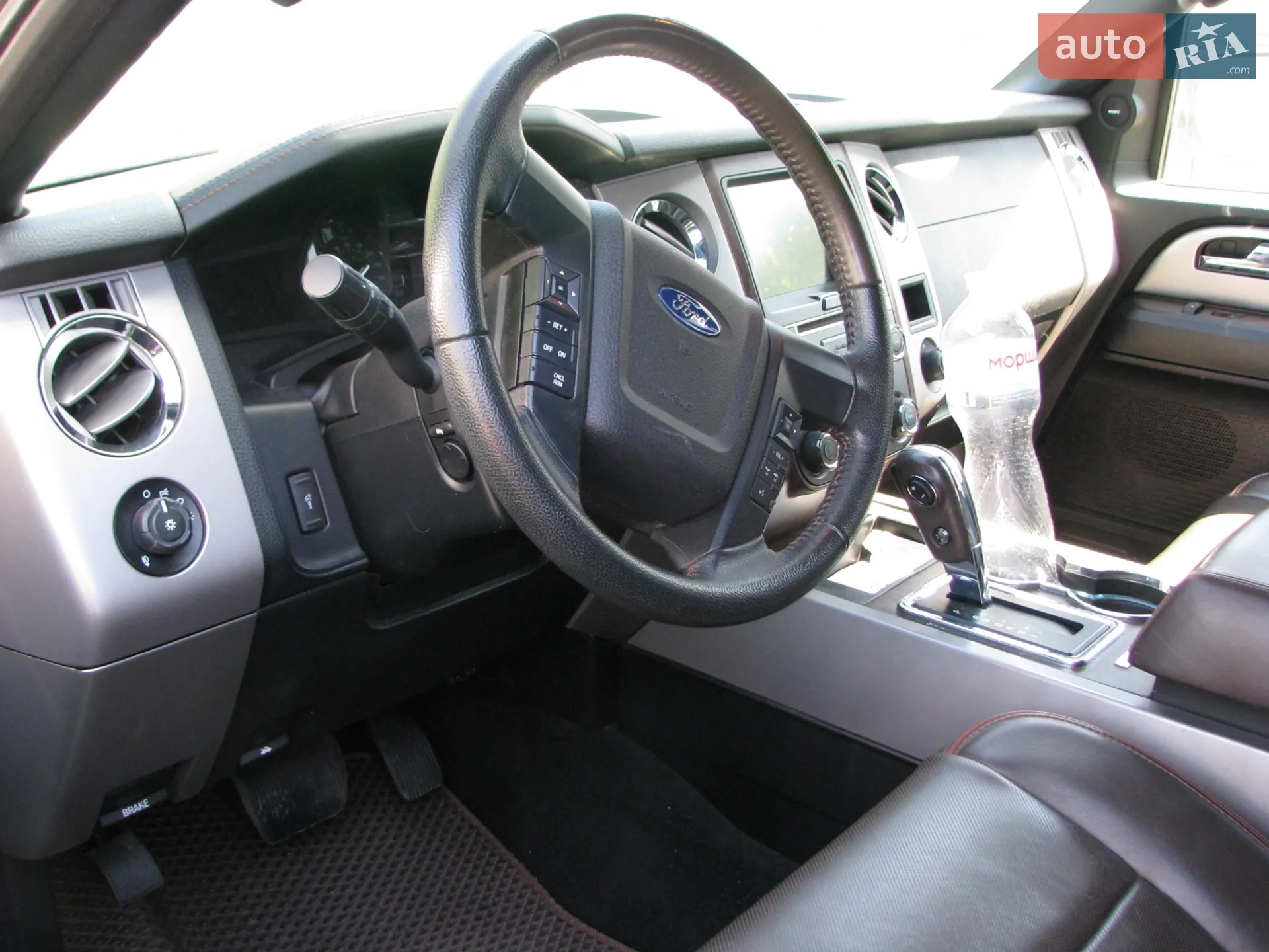 2016 Ford Expedition - мініатюра 18