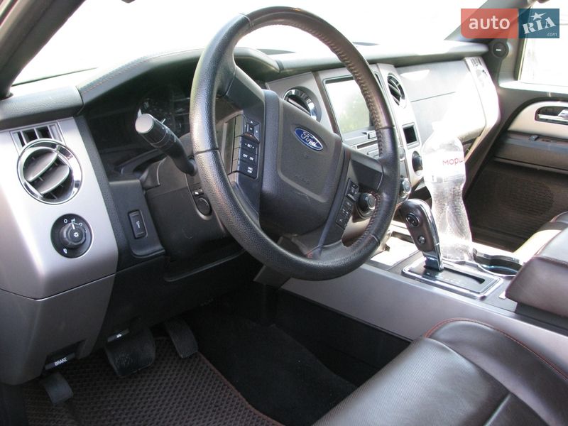 Внедорожник / Кроссовер Ford Expedition 2016 в Днепре
