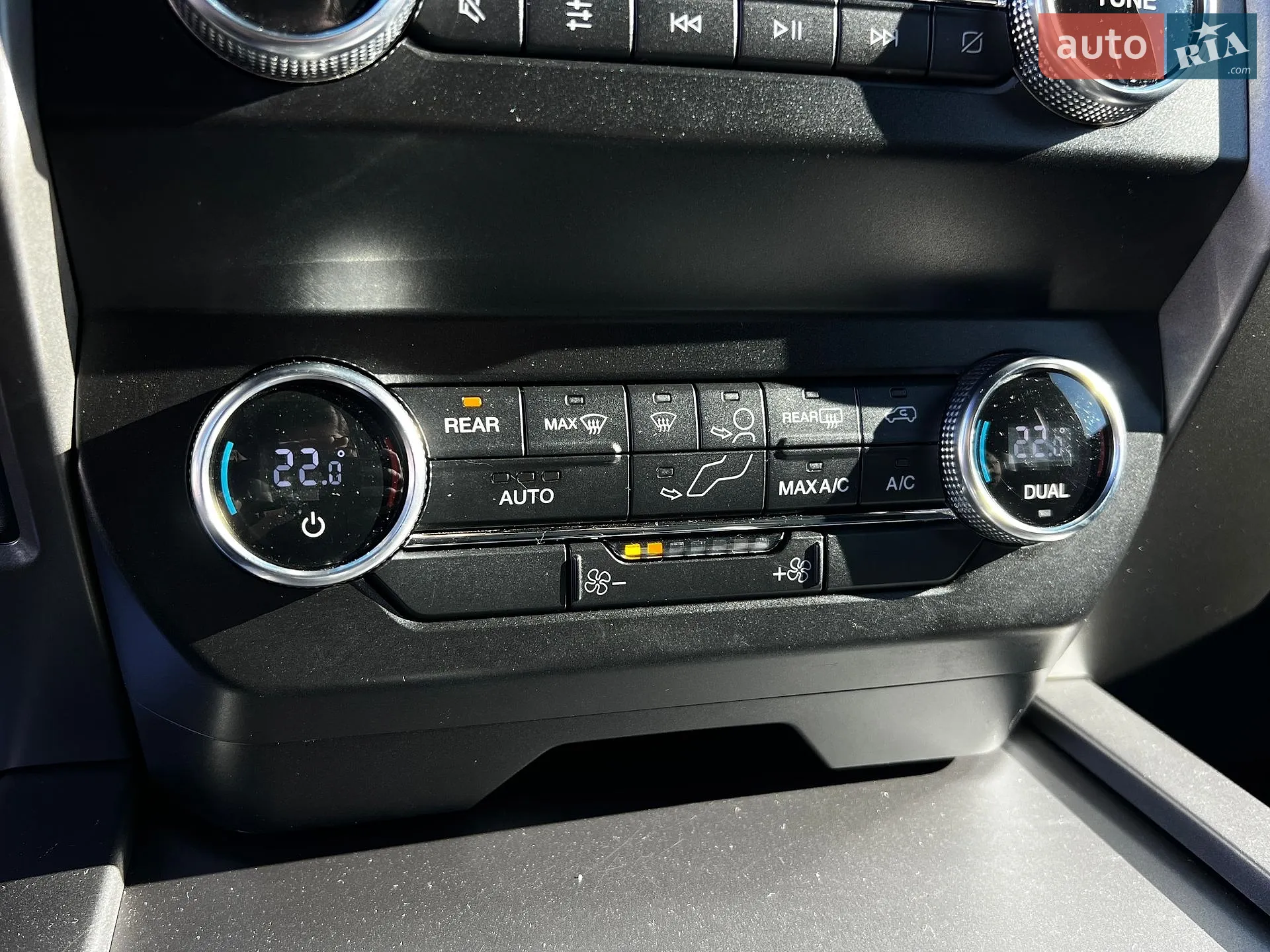 2019 Ford Expedition - мініатюра 20