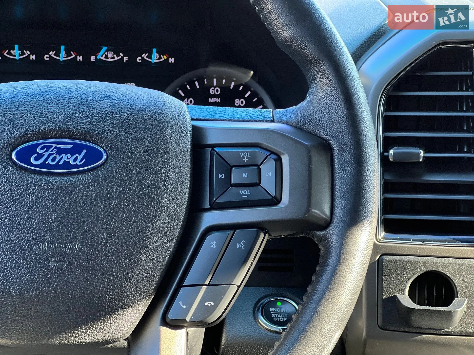 2019 Ford Expedition - мініатюра 15