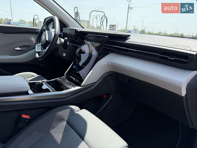 Позашляховик / Кросовер Ford Explorer EV 2024 в Дніпрі