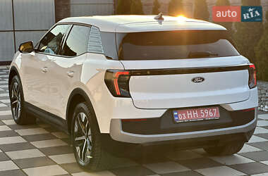 Внедорожник / Кроссовер Ford Explorer EV 2024 в 