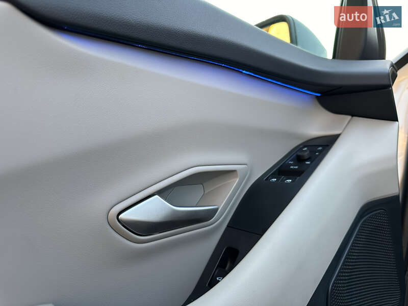 Позашляховик / Кросовер Ford Explorer EV 2024 в Летичіві