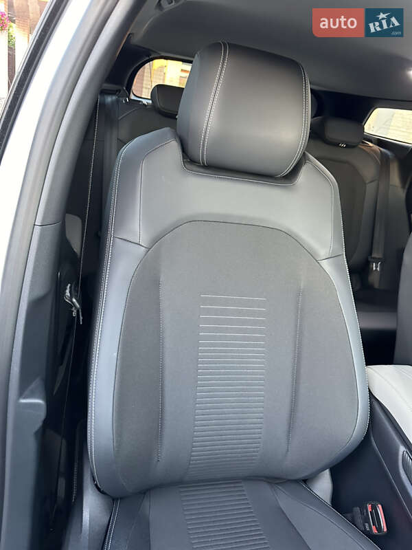 Позашляховик / Кросовер Ford Explorer EV 2024 в Летичіві