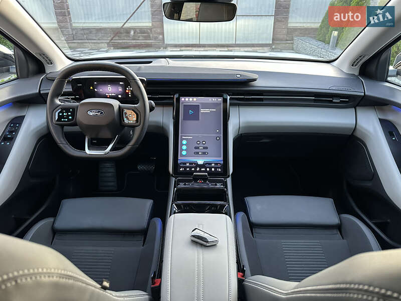 Позашляховик / Кросовер Ford Explorer EV 2024 в Летичіві