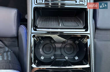 Внедорожник / Кроссовер Ford Explorer EV 2024 в 