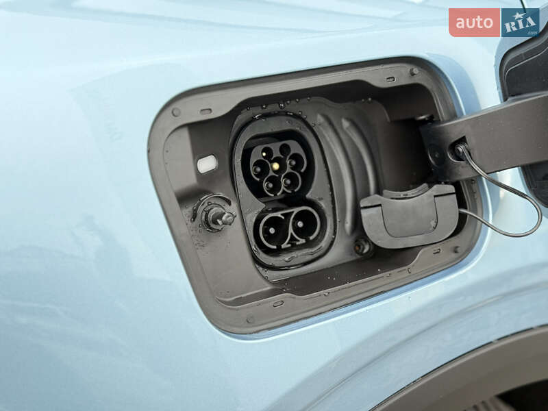 Позашляховик / Кросовер Ford Explorer EV 2025 в Хмельницькому фото 9 Позашляховик / Кросовер Ford Explorer EV 2025 в Хмельницькому