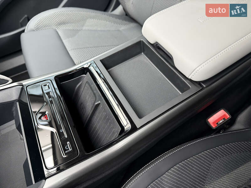 Позашляховик / Кросовер Ford Explorer EV 2025 в Хмельницькому фото 52 Позашляховик / Кросовер Ford Explorer EV 2025 в Хмельницькому