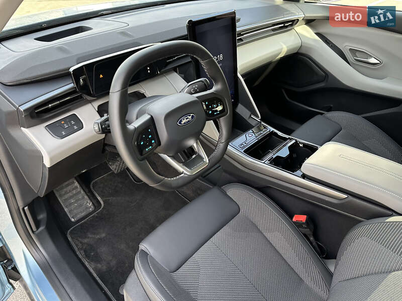 Внедорожник / Кроссовер Ford Explorer EV 2024 в Киеве фото 24 Внедорожник / Кроссовер Ford Explorer EV 2024 в Киеве