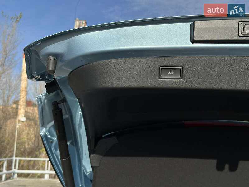 Внедорожник / Кроссовер Ford Explorer EV 2024 в Киеве фото 41 Внедорожник / Кроссовер Ford Explorer EV 2024 в Киеве