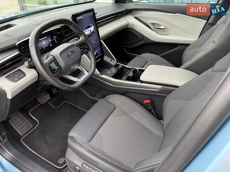 Внедорожник / Кроссовер Ford Explorer EV 2025 в Хмельницком