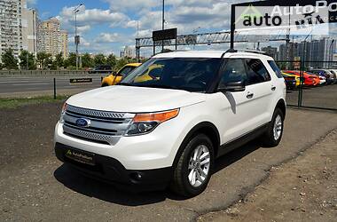 Позашляховик / Кросовер Ford Explorer 2011 в Києві