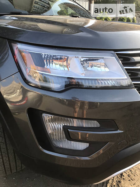 Позашляховик / Кросовер Ford Explorer 2017 в Києві