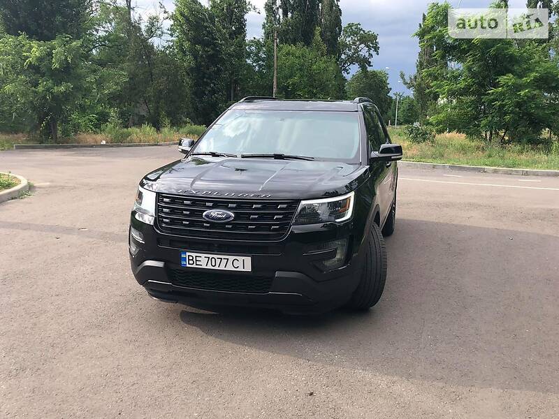 Внедорожник / Кроссовер Ford Explorer 2015 в Николаеве