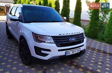 Внедорожник / Кроссовер Ford Explorer 2016 в Рокитном
