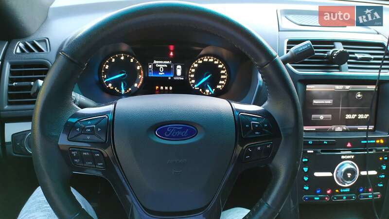 Внедорожник / Кроссовер Ford Explorer 2016 в Рокитном