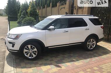 Внедорожник / Кроссовер Ford Explorer 2018 в 