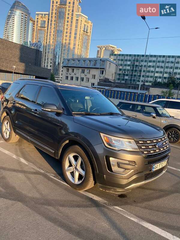 Внедорожник / Кроссовер Ford Explorer 2016 в Киеве