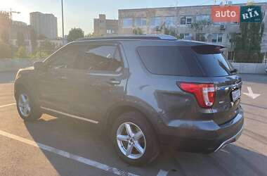 Позашляховик / Кросовер Ford Explorer 2016 в Києві