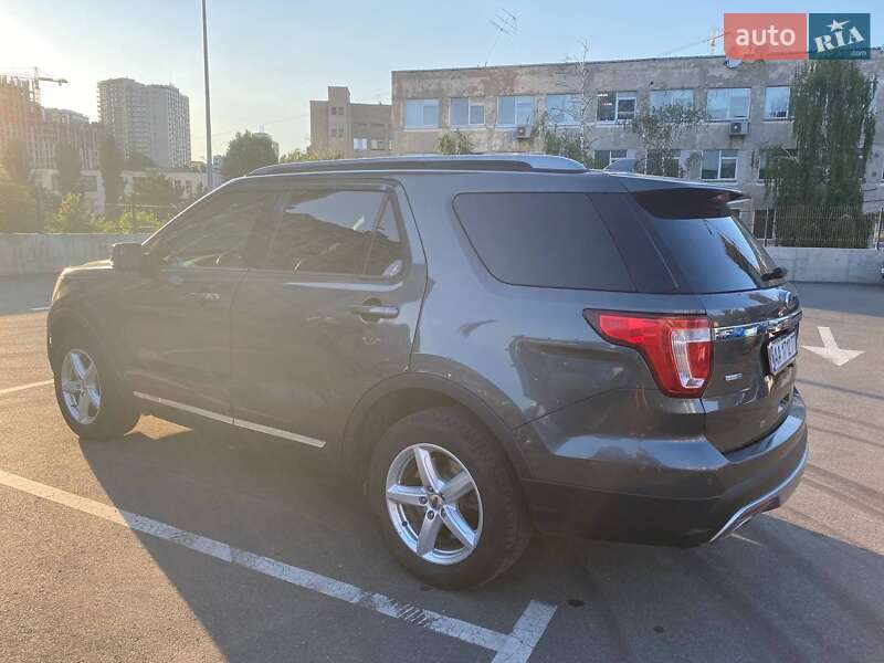 Внедорожник / Кроссовер Ford Explorer 2016 в Киеве