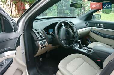 Внедорожник / Кроссовер Ford Explorer 2018 в Гусятине