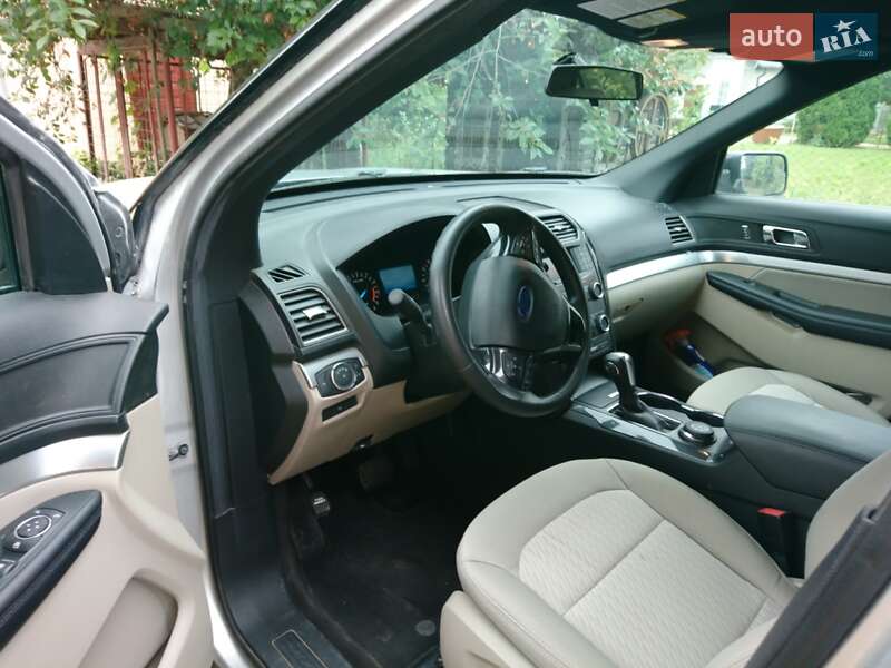Внедорожник / Кроссовер Ford Explorer 2018 в Гусятине