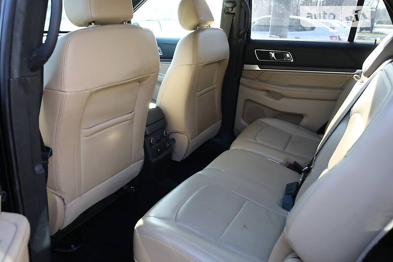 Позашляховик / Кросовер Ford Explorer 2018 в Кривому Розі