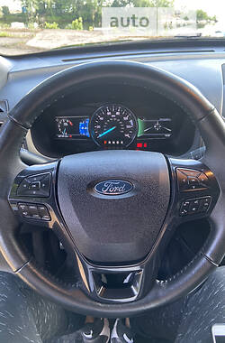 Позашляховик / Кросовер Ford Explorer 2018 в Дніпрі