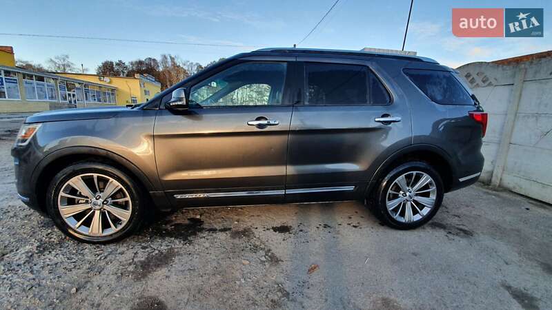 Внедорожник / Кроссовер Ford Explorer 2018 в Киеве
