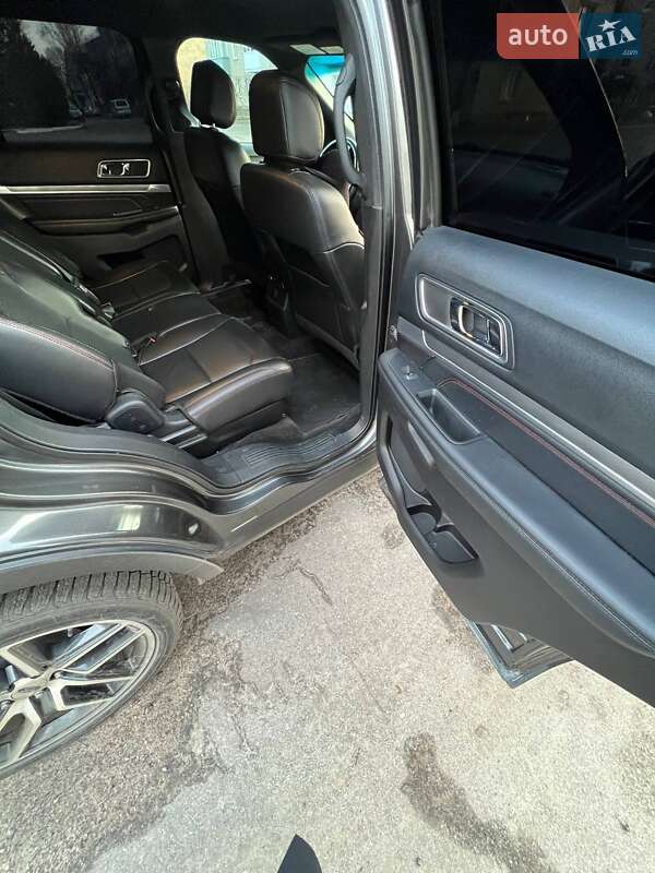 Внедорожник / Кроссовер Ford Explorer 2015 в Харькове фото 22 Внедорожник / Кроссовер Ford Explorer 2015 в Харькове