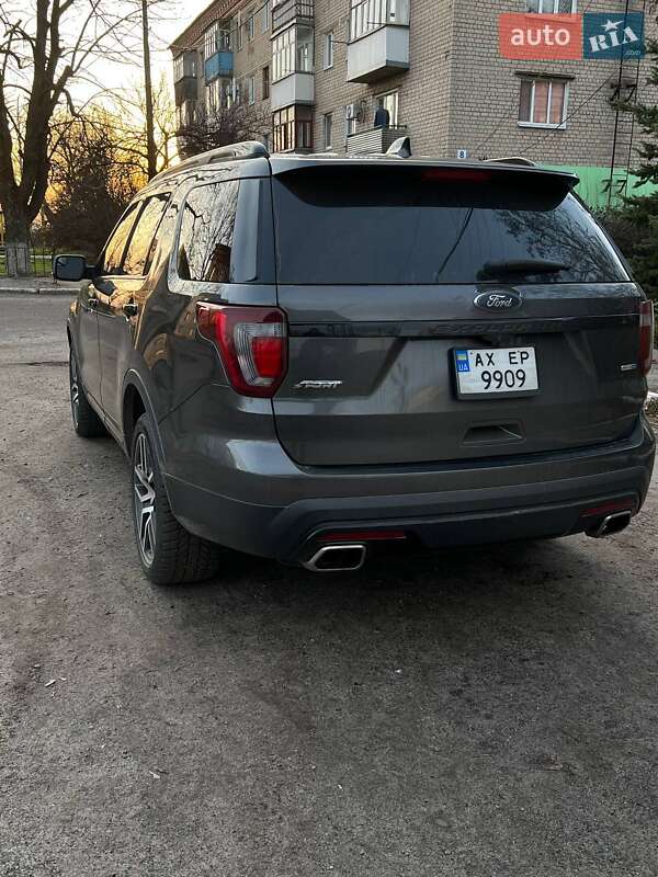 Внедорожник / Кроссовер Ford Explorer 2015 в Харькове фото 4 Внедорожник / Кроссовер Ford Explorer 2015 в Харькове
