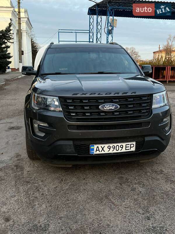 Внедорожник / Кроссовер Ford Explorer 2015 в Харькове фото 6 Внедорожник / Кроссовер Ford Explorer 2015 в Харькове
