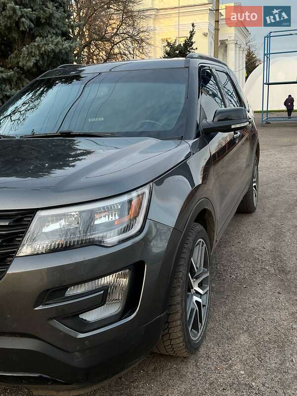 Внедорожник / Кроссовер Ford Explorer 2015 в Харькове