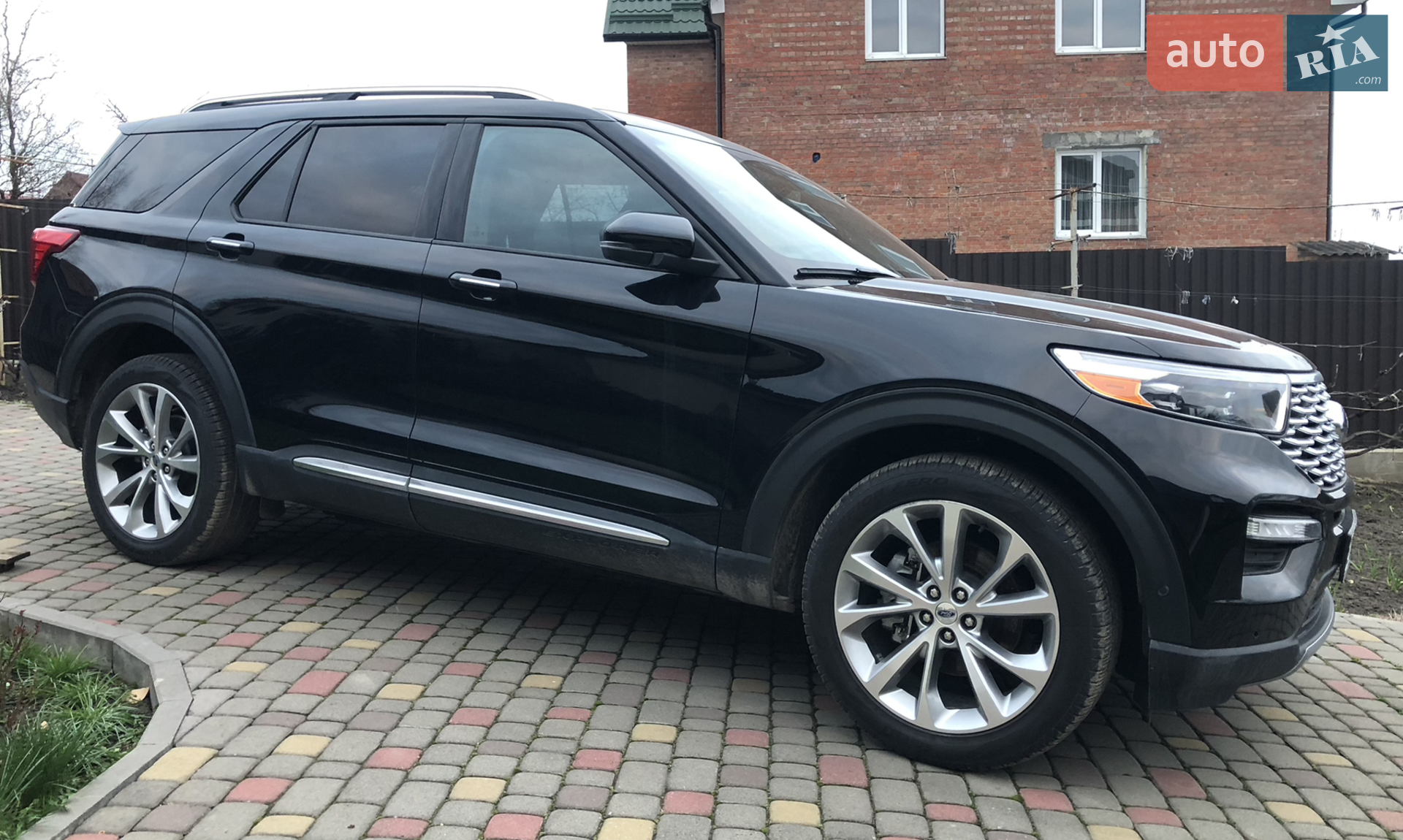 2021 Ford Explorer - мініатюра 5