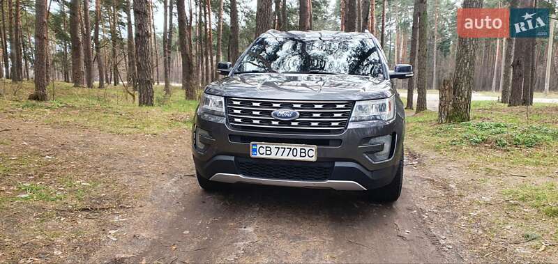 Внедорожник / Кроссовер Ford Explorer 2015 в Киеве
