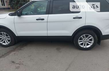 Позашляховик / Кросовер Ford Explorer 2017 в Ірпені