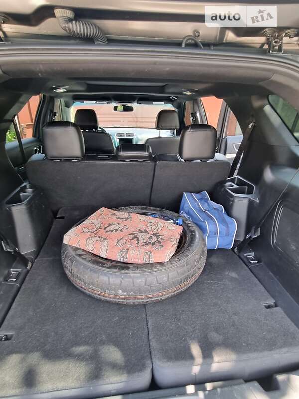 Внедорожник / Кроссовер Ford Explorer 2015 в Харькове