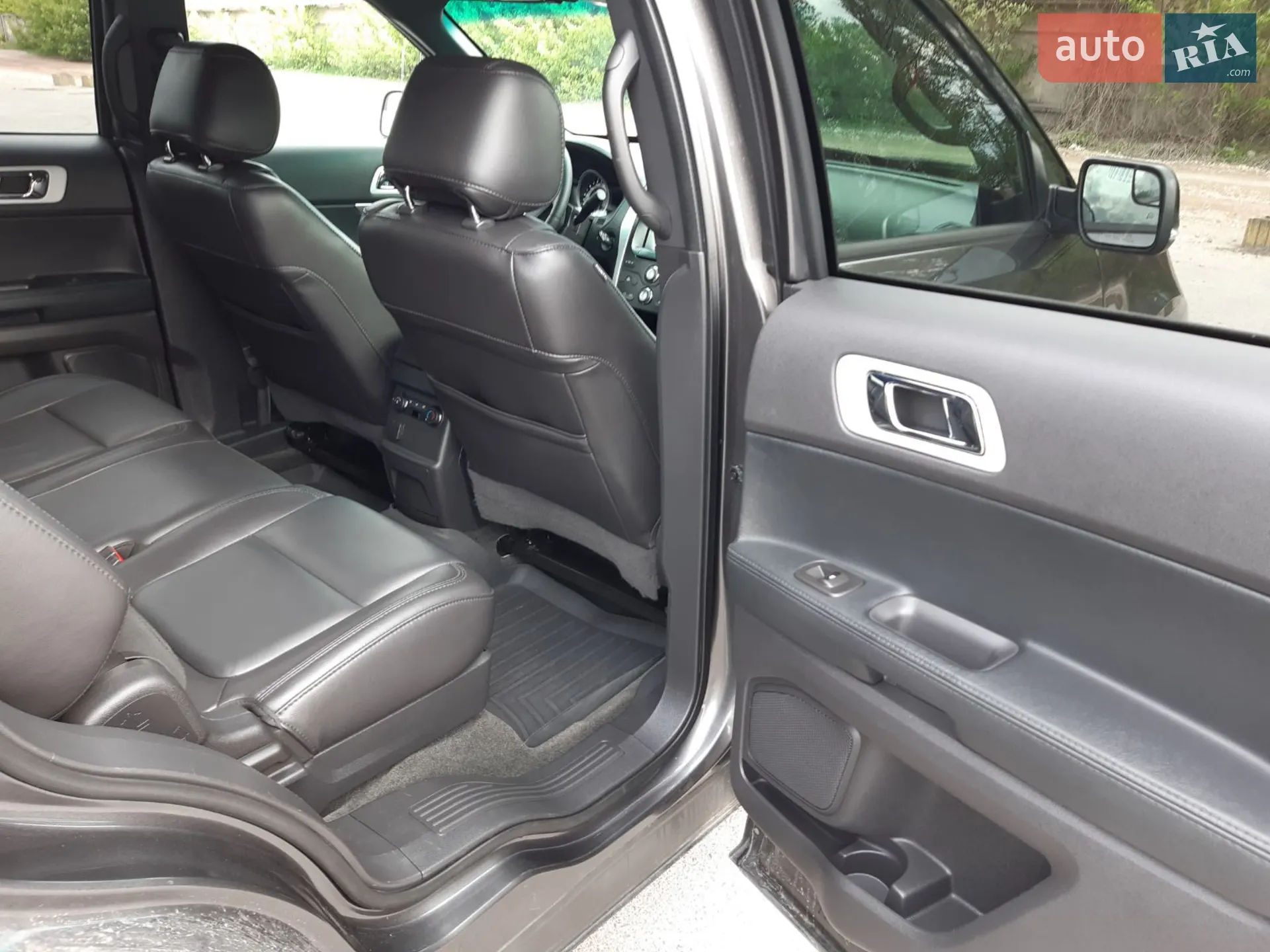 2015 Ford Explorer - мініатюра 6