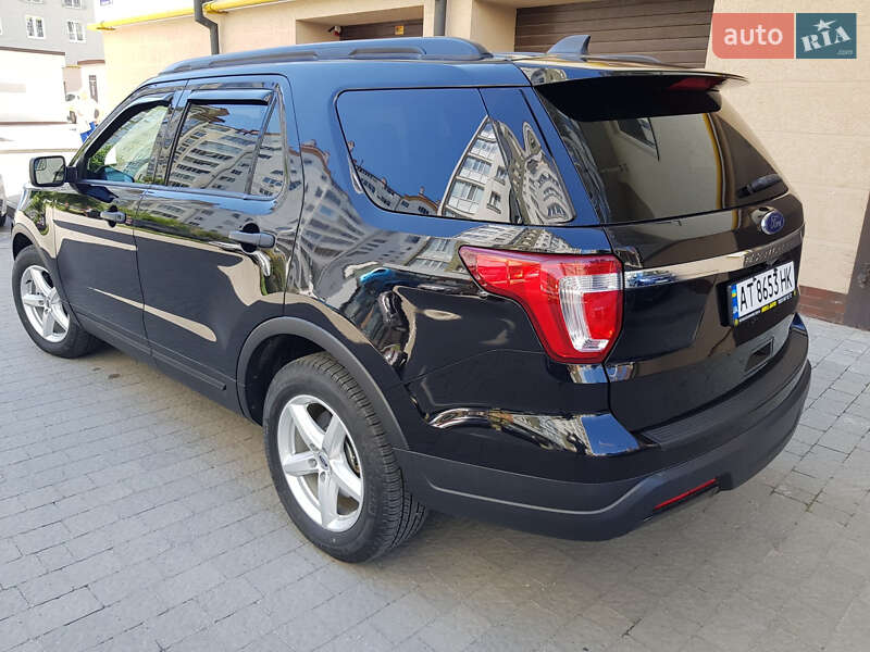 Позашляховик / Кросовер Ford Explorer 2018 в Івано-Франківську