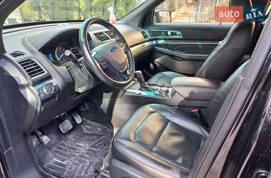 Внедорожник / Кроссовер Ford Explorer 2016 в Тернополе