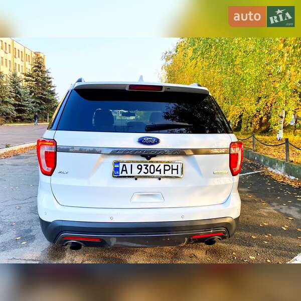 Внедорожник / Кроссовер Ford Explorer 2017 в Киеве
